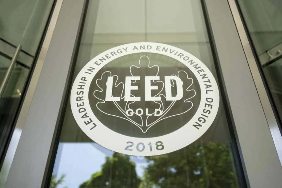 Read more about the article Benefits of LEED-Certified Building